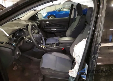 2019 Ford Escape Se z USA, uszkodzony, nr VIN 1FMCU9GD0KUA19671